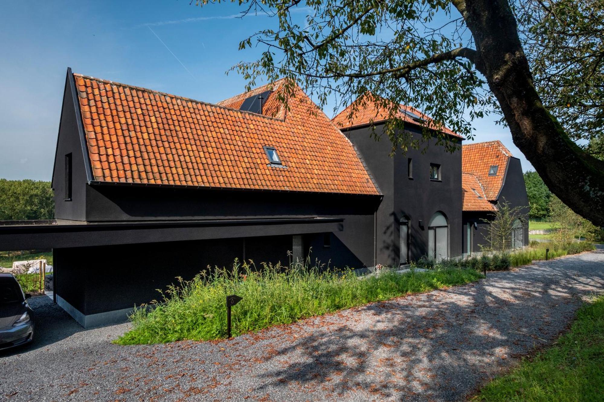 Apartment L'O Reine Of Budgetkamer The Box Sint-Pieters-Leeuw Esterno foto